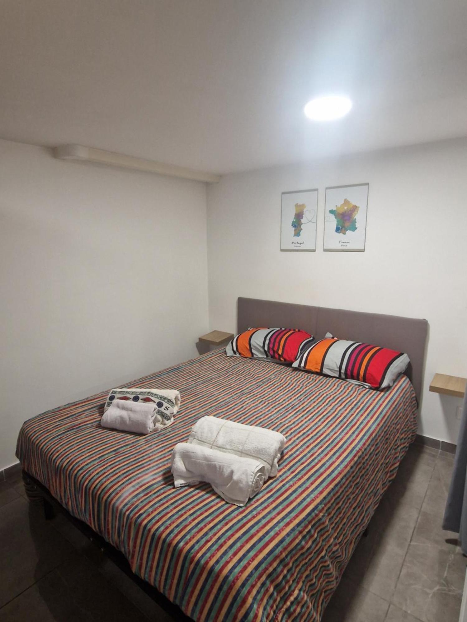 L'Auberge De Sucy - Studio Climatise Kültér fotó